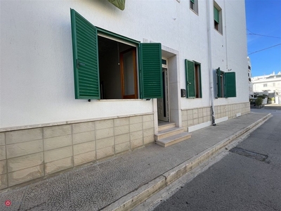 Appartamento in Vendita in Via Bligny a Alberobello