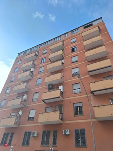 Appartamento in Vendita in Via Carlo della Rocca a Roma