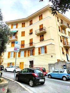 Appartamento in Vendita in Via Cellini a Genova
