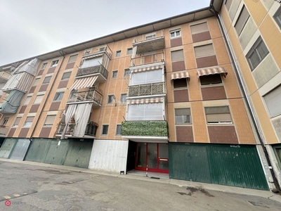 Appartamento in Vendita in Via degli Abeti 24 a Torino