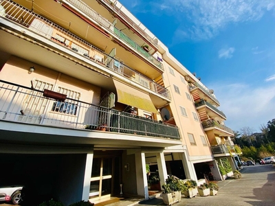 Appartamento in Vendita in Via della Cellulosa a Roma