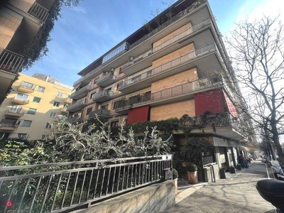 Appartamento in Vendita in Via Fonteiana a Roma