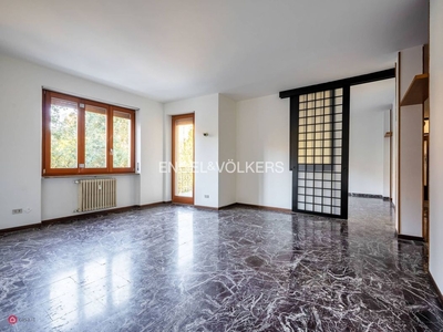 Appartamento in Vendita in Via Francesco Carlini a Milano