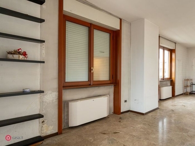 Appartamento in Vendita in Via Giuseppe Frua 24 a Milano