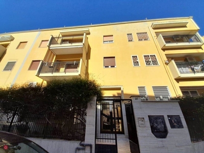 Appartamento in Vendita in Via Giusti a Bari