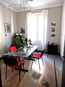 Appartamento in Vendita in Via Luigi Lanfranconi 5 a Genova