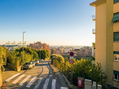 Appartamento in Vendita in Via Murtola 62 a Genova