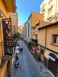 Appartamento in Vendita in Via Nardones a Napoli
