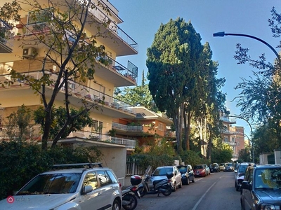 Appartamento in Vendita in Via Picco dei Tre Signori a Roma
