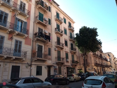 Appartamento in Vendita in Via Pietro D'Aragona a Palermo