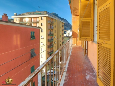 Appartamento in Vendita in Via Santa Maria del Priano 8 a Genova