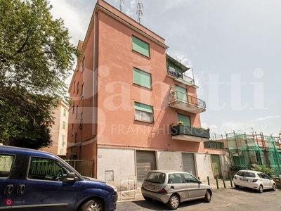 Appartamento in Vendita in Via Siro Corti a Roma