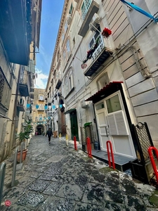 Appartamento in Vendita in Vico del Filatoio a Napoli
