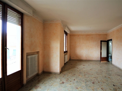 Appartamento in Via Oslavia in zona Chiusi Scalo a Chiusi