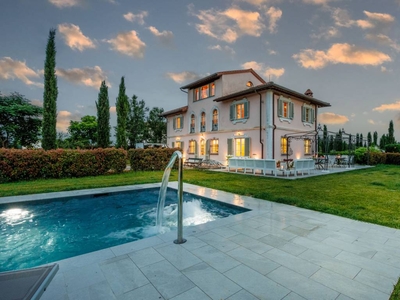Casa a Castelfranco Di Sotto con barbecue, giardino e terrazza