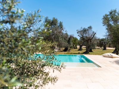 Casa a Marina Di Andrano con piscina, giardino e terrazza
