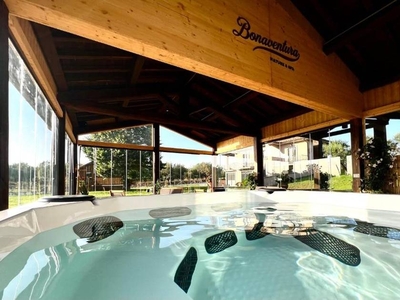 Casa a Montefiascone con piscina, sauna e idromassaggio