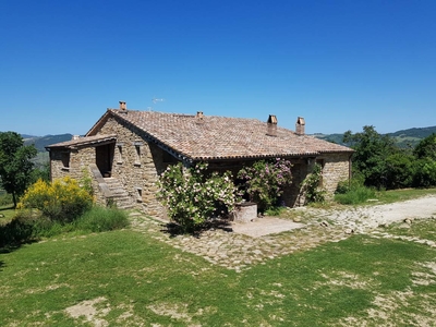 Casa a San Leo con giardino e barbecue