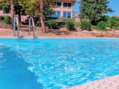 Casa a Sant\'elpidio A Mare con piscina, giardino e barbecue