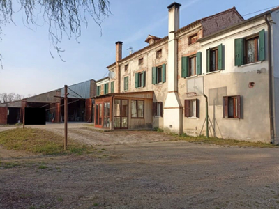 casa in vendita a Fratta Polesine