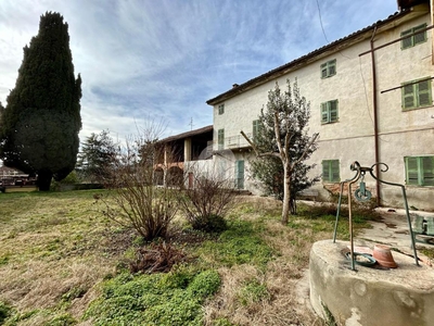 Casa indipendente in vendita a Montemagno