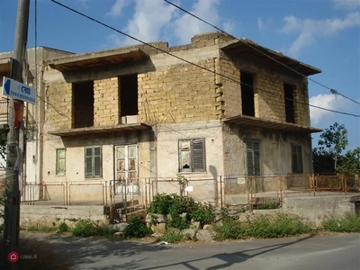 Casa indipendente in Vendita in Via Nave a Palermo