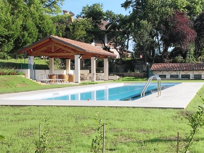 Casale a Nizza Monferrato con giardino, barbecue e terrazza