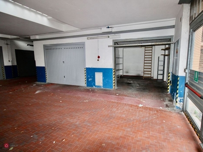Garage/Posto auto in Vendita in Via Posalunga a Genova
