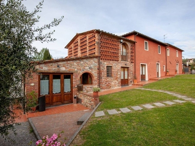 Lussuoso casale in vendita Via della Gioiosa, Montecarlo, Lucca, Toscana
