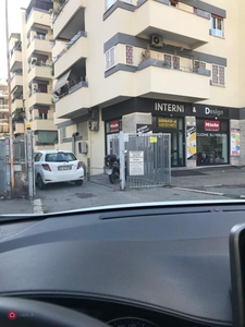 Negozio/Locale commerciale in Vendita in Via dei Prati Fiscali a Roma