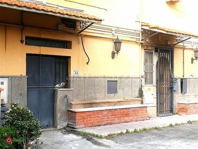 Negozio/Locale commerciale in Vendita in Via Giovanni Caselli a Roma