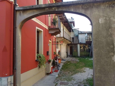 Porzione di casa in vendita a Anzola D'Ossola