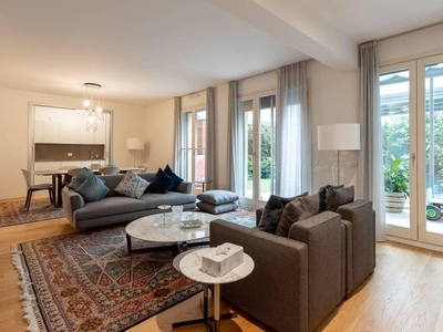 Prestigioso appartamento di 291 m² in vendita Via Varese, Milano, Lombardia