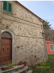 Quadrilocale in vendita in piazza matteotti n. 9, Castelnuovo di Val di Cecina