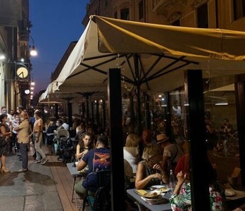 Ristorante in Vendita in Piazza Santa Maria Liberatrice a Roma