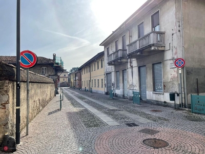 Rustico/Casale in Vendita in Strada Comunale di Mirafiori 19 a Torino