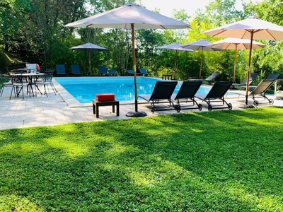 Splendida casa a Umbertide con giardino, barbecue e terrazza