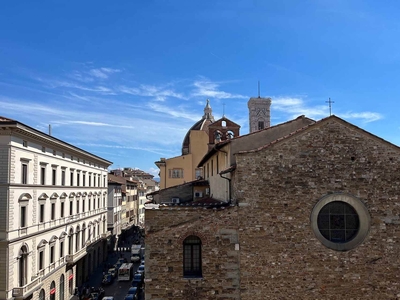 Trilocale in zona Centro Duomo a Firenze