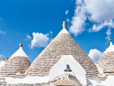 Trullo con piscina a Ceglie Messapica