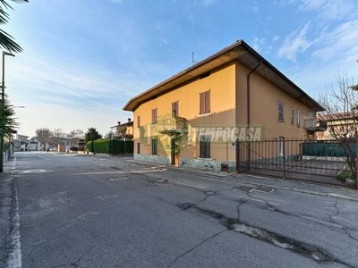 Villa a schiera in vendita a Stezzano