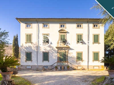 Villa di 1700 mq in vendita VIA DEL CASTELLACCIO 100, Lucca, Toscana