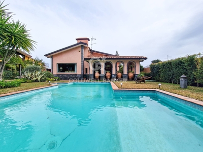 Villa in vendita a San Giovanni la Punta