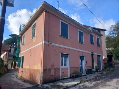Villa in Vendita in Via Rio di Po 4 a Genova