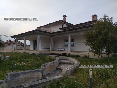 Villa in vendita Frosinone