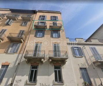 Appartamento all'asta a Torino via Lancia,, 102