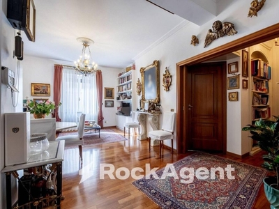 Appartamento di prestigio di 80 m² in vendita Via della Trinità dei Pellegrini, 1, Roma, Lazio