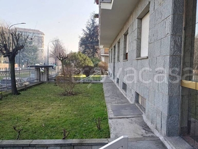 Appartamento in in vendita da privato a Torino corso Appio Claudio, 35