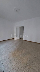 Appartamento in in vendita da privato a Torino via Carrù, 13