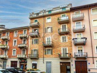 Appartamento in in vendita da privato a Torino via Foligno, 63