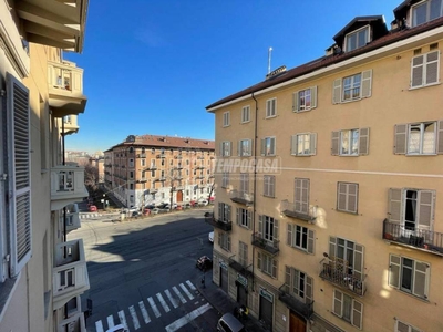 Appartamento in vendita a Torino corso Alcide De Gasperi 2